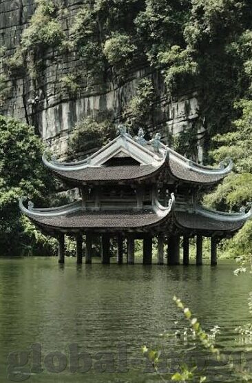 久久精品国产亚洲av麻豆助威-爱与专注的瑰宝 —— 麻豆助威与国产影视的珍贵瞬间